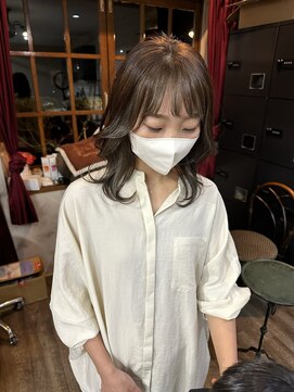 モニュメント(Monument) フェミニンワンホンスタイル