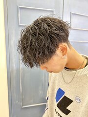 髪質改善/韓国/縮毛矯正/ブリーチ/ダブルカラー/学割/学割U２４