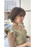 イヤリングカラー　シースルーバング　ボブ