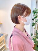 くびれヘア顔周り韓国レイヤーカット黒髪ショートミディアム/柏