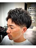 ツイストアップバング
