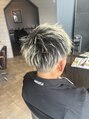 アグ ヘアー ゴールド 岐阜店(Agu hair gold) 根本の黒を生かしたグラデーションカラー
