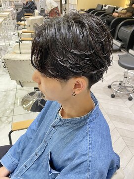 ゼスト フィーノ(ZEST fino) フェザーパーマニュアンスパーマカルマパーマメンズパーマ