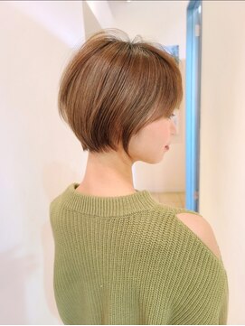 ビュートリアム 青山(BEAUTRIUM) ショートボブ小顔カット大人ヘア髪質改善30代40代50代表参道青山