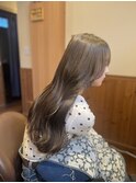 透明感ベージュ