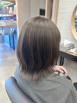 プリンプ トータルビューティ(PRIMP.total beauty)&nbsp;ミントベージュ　赤みなしカラー　レイヤーボブ