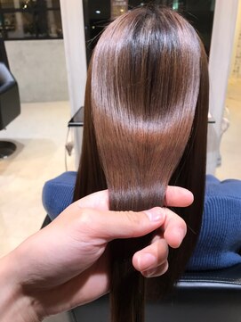 カットインシャイ 心斎橋店(Cut-in Shy) 髪質改善トリートメント