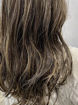 エイトセカンド 新宿三丁目店(EIGHT second) ハイライトスタイル