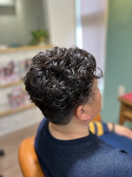 ルアナ(Luana) メンズパーマ