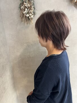 メルバイグラフ 梅田(mel by GRAFF) 「個性を引き出す!おしゃれなウルフカット