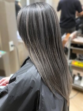 ジップ 土気あすみが丘店(ZIP) ハイライトカラー/細めハイライト/ベージュ/グレージュ/透明感