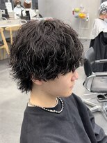フィフス トウキョウ (fifth TOKYO)&nbsp;シャドウパーマ緩め波巻きツイストスパイラルパーマメンズヘア