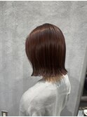 ボルドーカラー切りっぱなしボブ