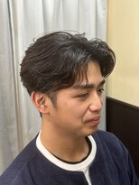 チョス(Chos)&nbsp;センターパート×フェザーパーマ