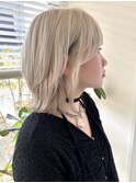 ふんわり外ハネレイヤーボブ×抜きっぱなしブリーチKchiara奥野