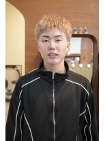 エディ(Edy)&nbsp;スパイキーショートケアブリーチミルクティーベージュ眉毛カット