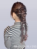 アールエーサロン モノクロ 虎ノ門(RA SALON モノクロ)&nbsp;【お呼ばれヘア】ふわふわツイン編みおろしヘア