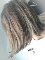 リル 塚口(LiL)&nbsp;グラデーションハイライト×ローライカラー☆ism