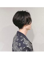 ハク(haku.)&nbsp;メンズ　ショート　ニュアンスパーマ　闇落ちマイキースタイル