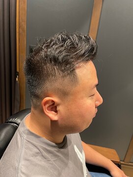 銀座 シノ 本店(shino) 【銀座理容室】バーバースタイル