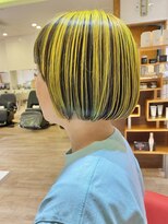 レクタ(recta)&nbsp;ビビットイエローアンブレラカラーお洒落ボブスタイル