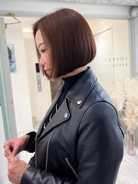 ラベストクズハ(LOVEST KUZUHA) こだわりぬいた圧倒的に美しいボブと上品ブラウン○20代30代40代