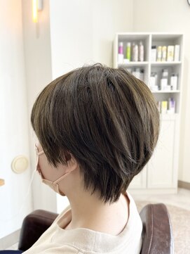 エミュー 笠間店(emu) ショート×オリーブカラー