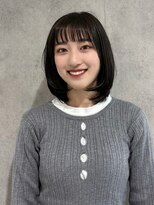 エアー 青山(AIR) ミディアムレイヤーレイヤーカット