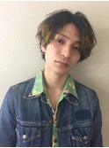 スーツ短髪ツーブロック束感モテる黒髪シークレットパーマ流行