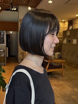 マッシュ アドベ 八戸ノ里(MASHU ADOBE) 首元スッキリボブ