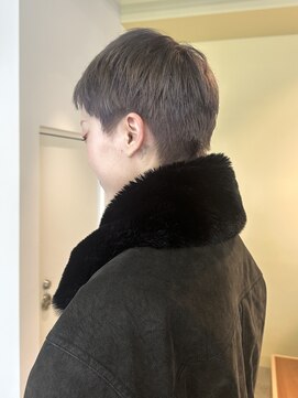 ロジェ(loje) 20代30代40代　ダークグレー/ベリーショート