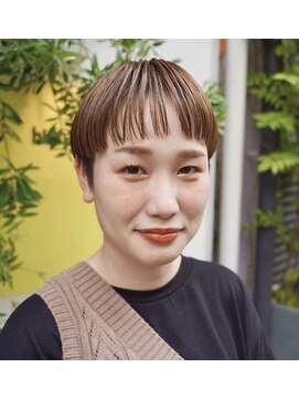 ヒツジ(hitsuji) オン眉ショートヘア