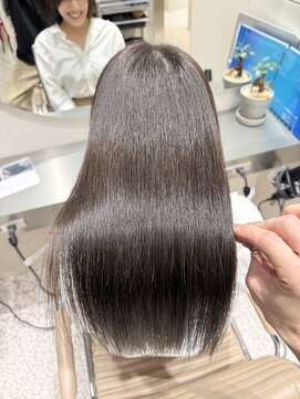 キュア 池袋(CURE) 7トーン透明感オリーブグレージュ×髪質改善 #073