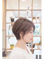 エメールヘア(aimere hair)&nbsp;秋色カーキブラウンの丸みショートボブ
