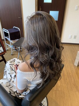 アチェロ 栗橋(acero) ハイトーンカラー×グレージュ