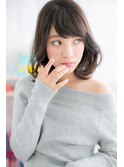 斜めバングアシンメトリー外ハネカール鎖骨ミディアムc1
