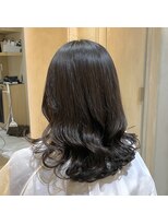 イミ(imi)&nbsp;グレージュカラー/韓国風レイヤー/小顔カット/韓国風パーマ