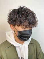 アンダーバーホワイト(_WHITE)&nbsp;波巻きパーマ　マッシュ