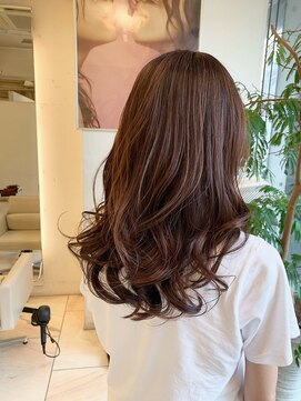 ヘアーアンドメイク ブリリアント(hair&make BRILLIANT) フローディアトリートメント 40代ヘア 50代ヘア 白髪ぼかし