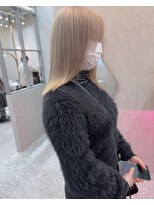 ロンド レア 天神大名店(Lond Le’a)&nbsp;ダブルカラー/インナーカラー/イヤリングカラー/ペールベージュ