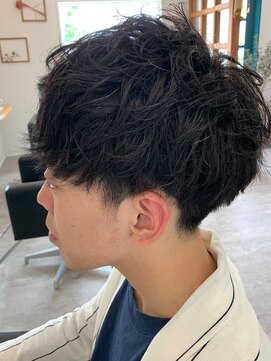 ニアウ 太田店(Niau) ツイストスパイラルパーママッシュメンズパーマ波巻きパーマ