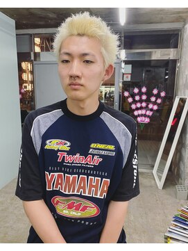 イン(in.) ブランドスパイキーショート