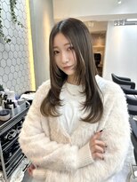 ヴィオットバイサロン(Viot by Salon) シャギーレイヤー韓国風くびれヘア 2wayバングレイヤ－カット