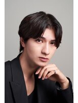 ワンズナゴヤ 名古屋栄店(ONE's NAGOYA) スペインカールスパイキーショートブルーブラックフェザーパーマ