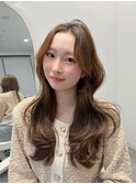 ふわっと柔らかく動くレイヤースタイル