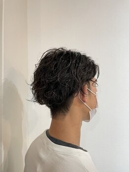 アウリーズ(AURIYS hair vacation)の写真/洗練されたメンズカジュアルと好印象スタイルで自分らしい魅力を発見しよう!