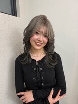 リエンスクレア(RIENS xrea)&nbsp;【RIENS xrea】透明感グレージュ×くびれレイヤー