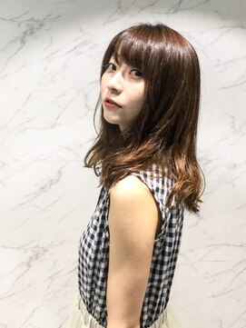 パティオン(PATIONN) グラデーションカットの大人かわいいグラマラスカールヘア☆