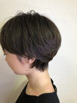 ディスオモテサンドウ 表参道(This OMOTESANDO)&nbsp;【This OMOTESANDO表参道】小顔ショート大人女子シルエット★