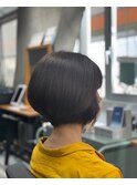 コンパクトショートボブ